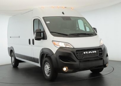 New 2024 RAM ProMaster 2500 w/ Premium Convenience Group