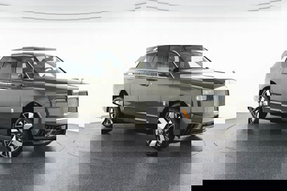 New 2025 Rolls-Royce Cullinan