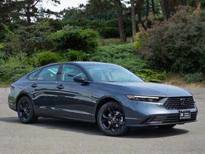 New 2025 Honda Accord SE