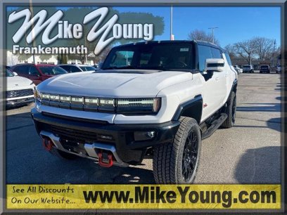 New 2025 GMC Hummer EV 2X w/ LPO, Sport Package