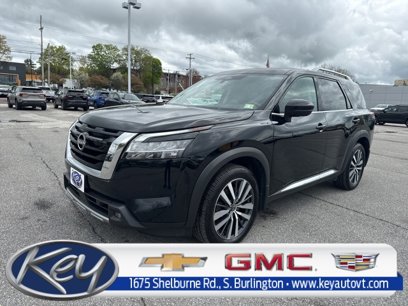 Used 2022 Nissan Pathfinder Platinum w/ Cargo Package