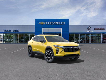 New 2025 Chevrolet Trax RS w/ Sunroof Package