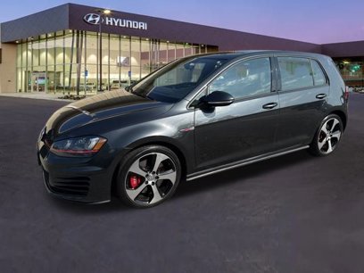 Used 2017 Volkswagen GTI SE