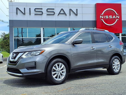 Used 2017 Nissan Rogue SV