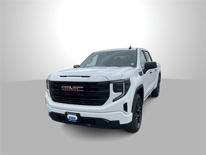 Used 2023 GMC Sierra 1500 Pro w/ Graphite Edition