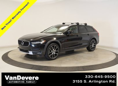 Used 2020 Volvo V90 T6 Cross Country w/ Advanced Package