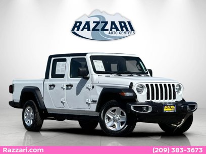 Used 2023 Jeep Gladiator Sport