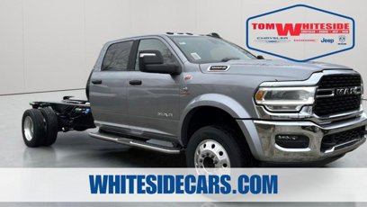 New 2024 RAM 5500 SLT w/ Quick Order Package 2YG SLT
