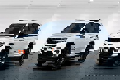 New 2025 Jeep Grand Cherokee Altitude
