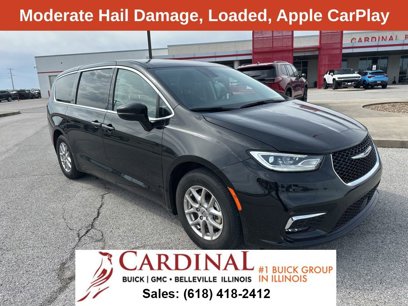 Used 2024 Chrysler Pacifica Touring-L