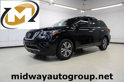 Used 2017 Nissan Pathfinder SL