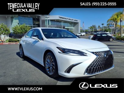 New 2025 Lexus ES 300h w/ Luxury Package