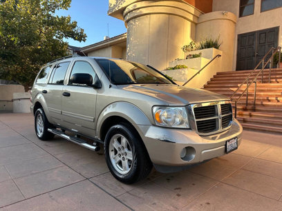 Used 2009 Dodge Durango SLT w/ Technology Group II