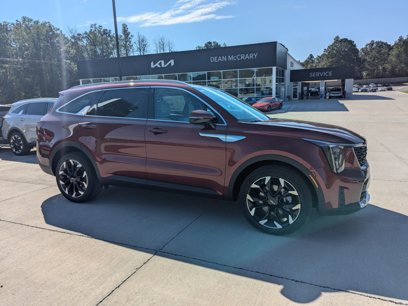 New 2025 Kia Sorento EX w/ Panoramic Sunroof Package