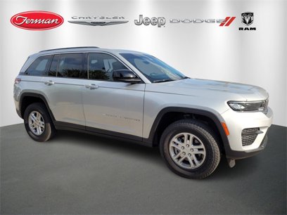New 2025 Jeep Grand Cherokee Laredo w/ Luxury Tech Group I
