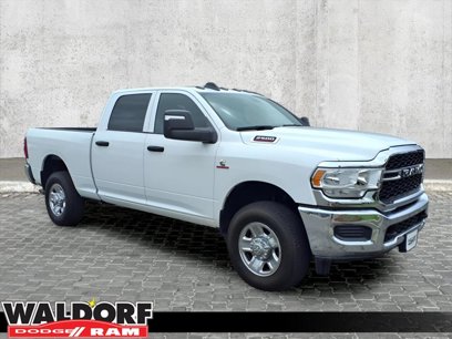 Used 2024 RAM 2500 Tradesman w/ Chrome Appearance Group