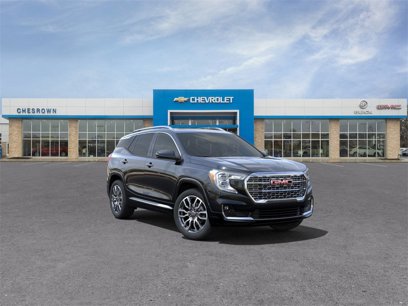 New 2024 GMC Terrain Denali w/ Denali Premium Package