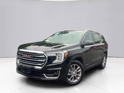 Used 2024 GMC Terrain SLT w/ Infotainment Package II