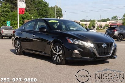 Used 2022 Nissan Altima 2.5 SV