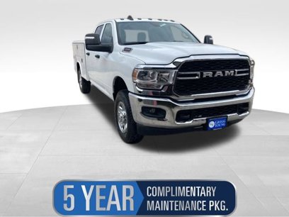 New 2024 RAM 2500 Tradesman w/ Chrome Appearance Group