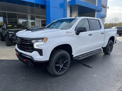 New 2025 Chevrolet Silverado 1500 LT Trail Boss w/ Convenience Package II