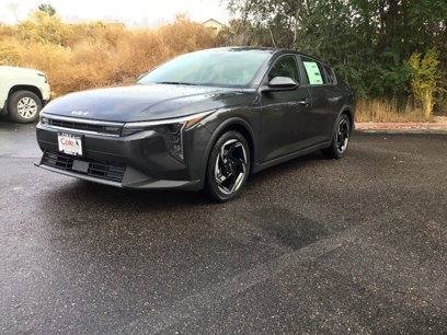 New 2025 Kia K4 EX