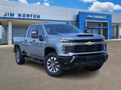 Used 2024 Chevrolet Silverado 2500 Custom w/ Custom Value Package