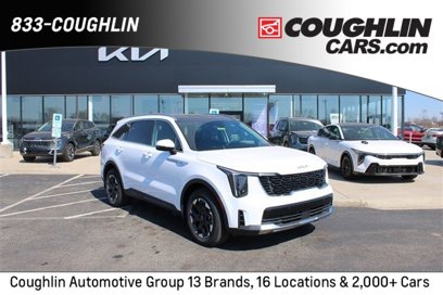 New 2025 Kia Sorento S w/ Panoramic Sunroof Package