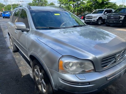Used 2010 Volvo XC90 V8