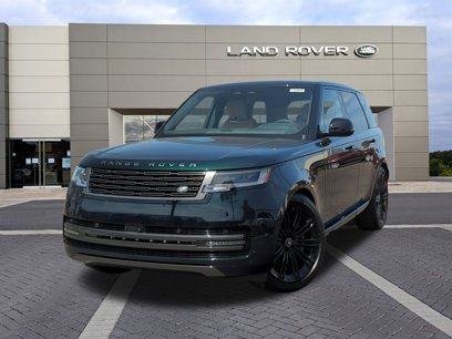 New 2025 Land Rover Range Rover SE