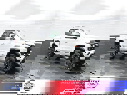 New 2025 GMC Canyon Elevation