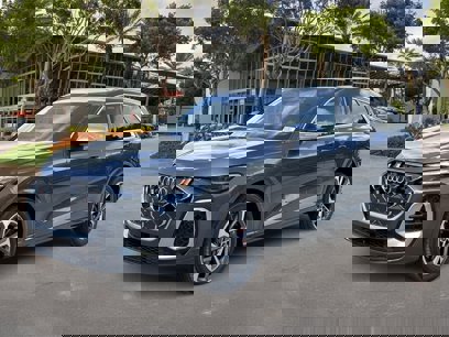 New 2025 Audi SQ5 Premium Plus