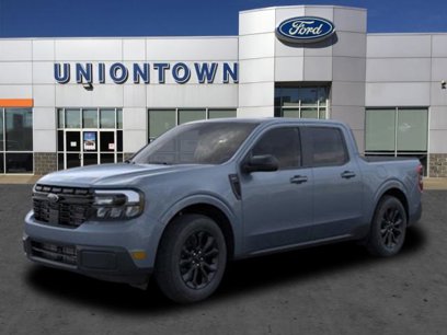 New 2024 Ford Maverick Lariat w/ Black Appearance Package