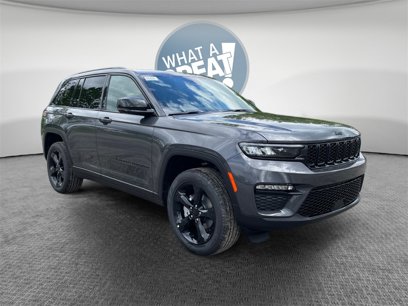 New 2025 Jeep Grand Cherokee Limited w/ Black Appearance Package