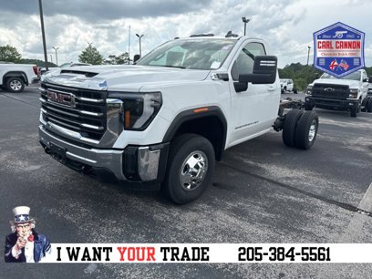 New 2024 GMC Sierra 3500 SLE