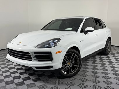Certified 2023 Porsche Cayenne Platinum Edition