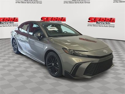 New 2025 Toyota Camry SE w/ Multimedia Upgrade Package