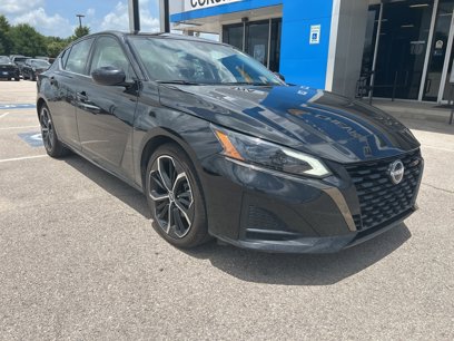 Used 2023 Nissan Altima 2.5 SR