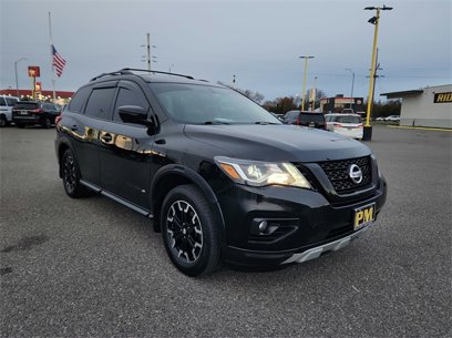 Used 2019 Nissan Pathfinder SL