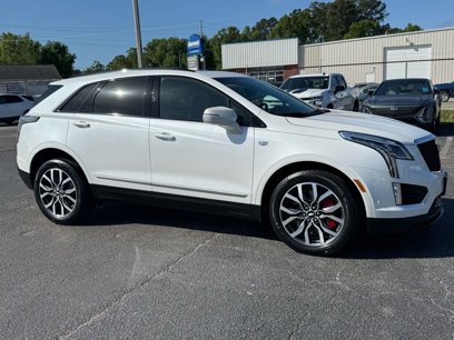 Used 2022 Cadillac XT5 Sportv w/ Technology Package