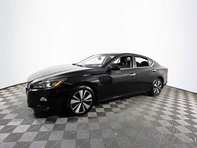 Certified 2022 Nissan Altima 2.5 SV