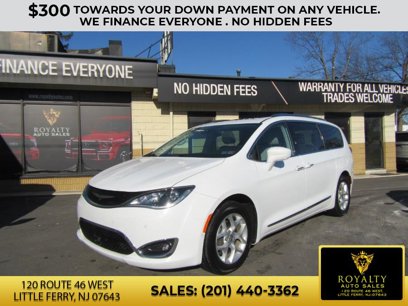 Used 2018 Chrysler Pacifica Touring-L Plus w/ Advanced Safetytec Group
