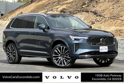 New 2026 Volvo XC90 B5 Plus