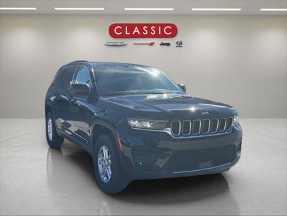 New 2025 Jeep Grand Cherokee Laredo