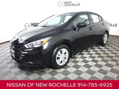 New 2025 Nissan Versa S w/ Trunk Package