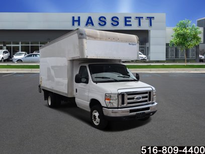 Used 2015 Ford E-450 and Econoline 450 Super Duty w/ Power Windows & Locks Group