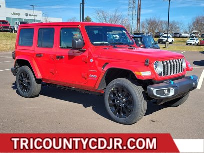 New 2024 Jeep Wrangler Unlimited Sahara w/ Technology Group