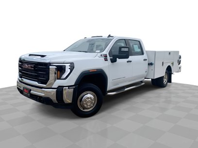 New 2024 GMC Sierra 3500 Pro w/ Fleet Convenience Package