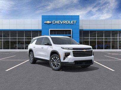 New 2026 Chevrolet Traverse LT w/ Sun and Wheel Package