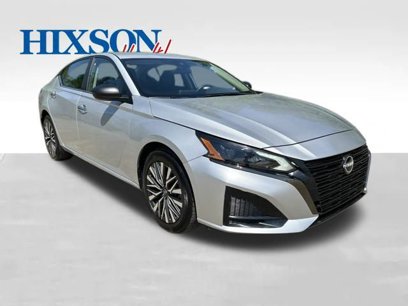 Used 2024 Nissan Altima 2.5 SV